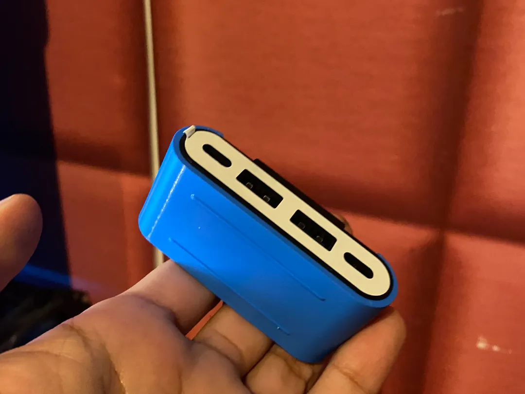 Belkin BoostCharge 4-Port USB Power wall bracket - Electronics, in stock in India