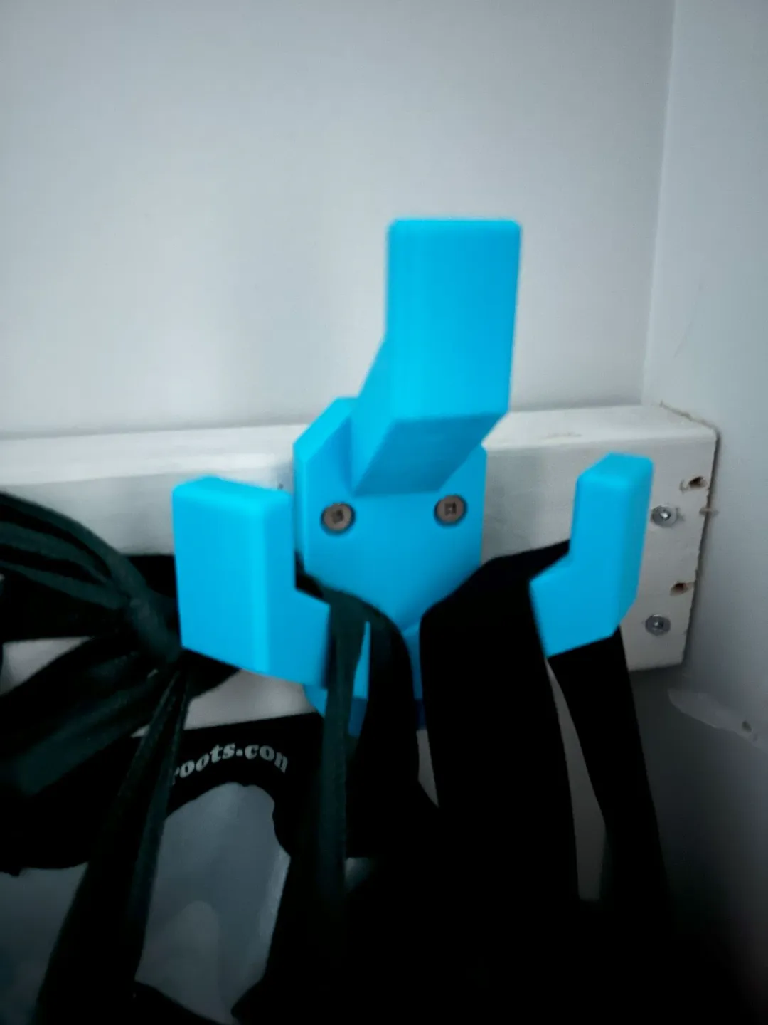 Sturdy Wall Hanger by Avid Imprint, photo 3 of 4 - Sturdy Wall Hanger by Avid Imprint Storage & Organisation