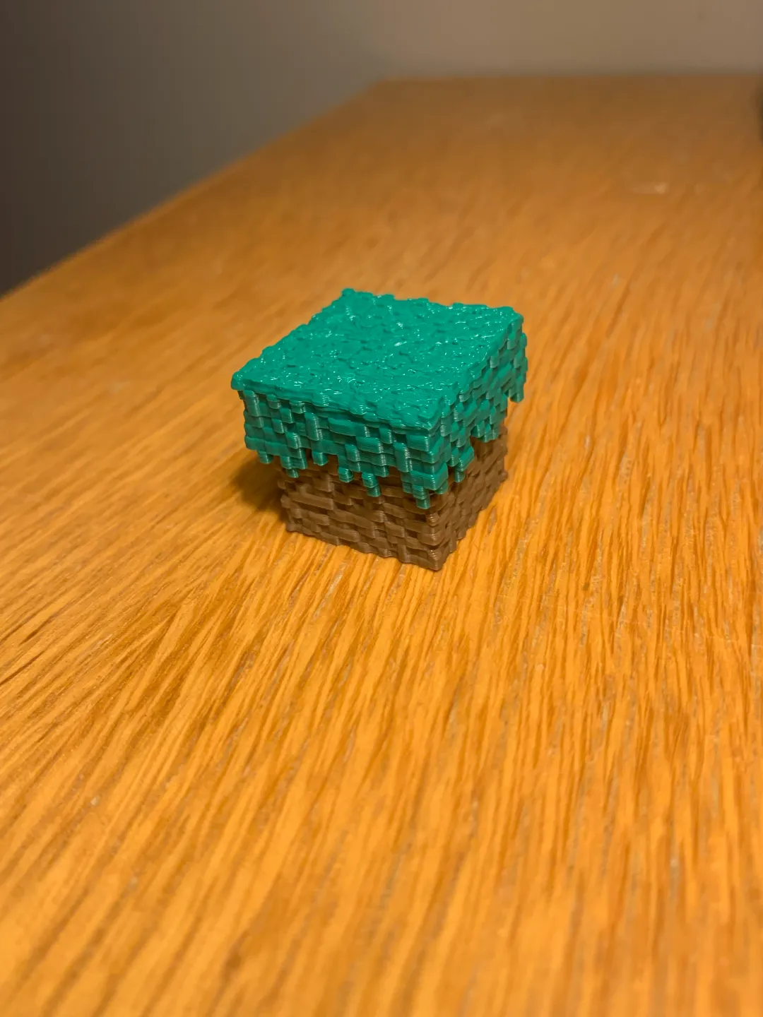 Minecraft grass block clicky fidget keychain, photo 3 of 3 - Minecraft grass block clicky fidget keychain Keychains