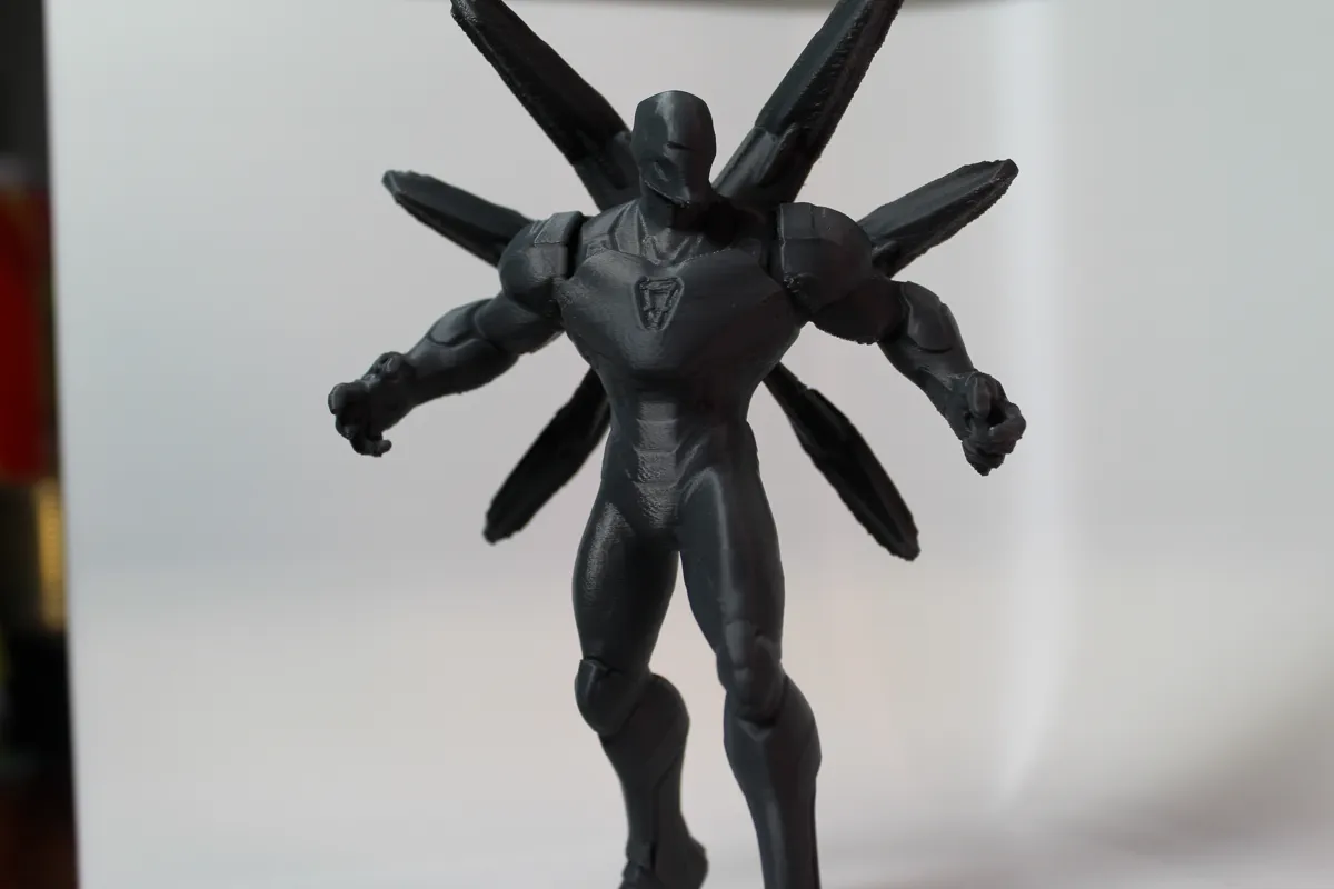 Iron Man - Fan Art Sculpture, photo 3 of 4 - Iron Man - Fan Art Sculpture Figurines & Collectibles