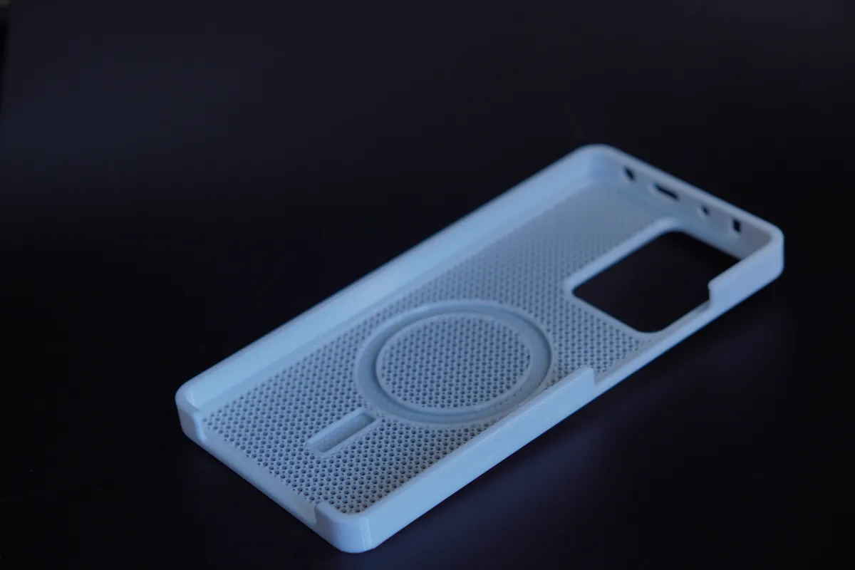 Redmi Note 12 Pro/Turbo 4 Pro/POCO F7 Honeycomb Case, photo 3 of 4 - Redmi Note 12 Pro/Turbo 4 Pro/POCO F7 Honeycomb Case Mobile & Device Accessories