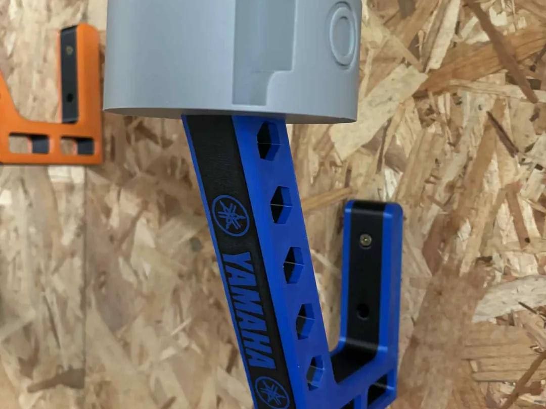 Yamaha Helmet Display Stand