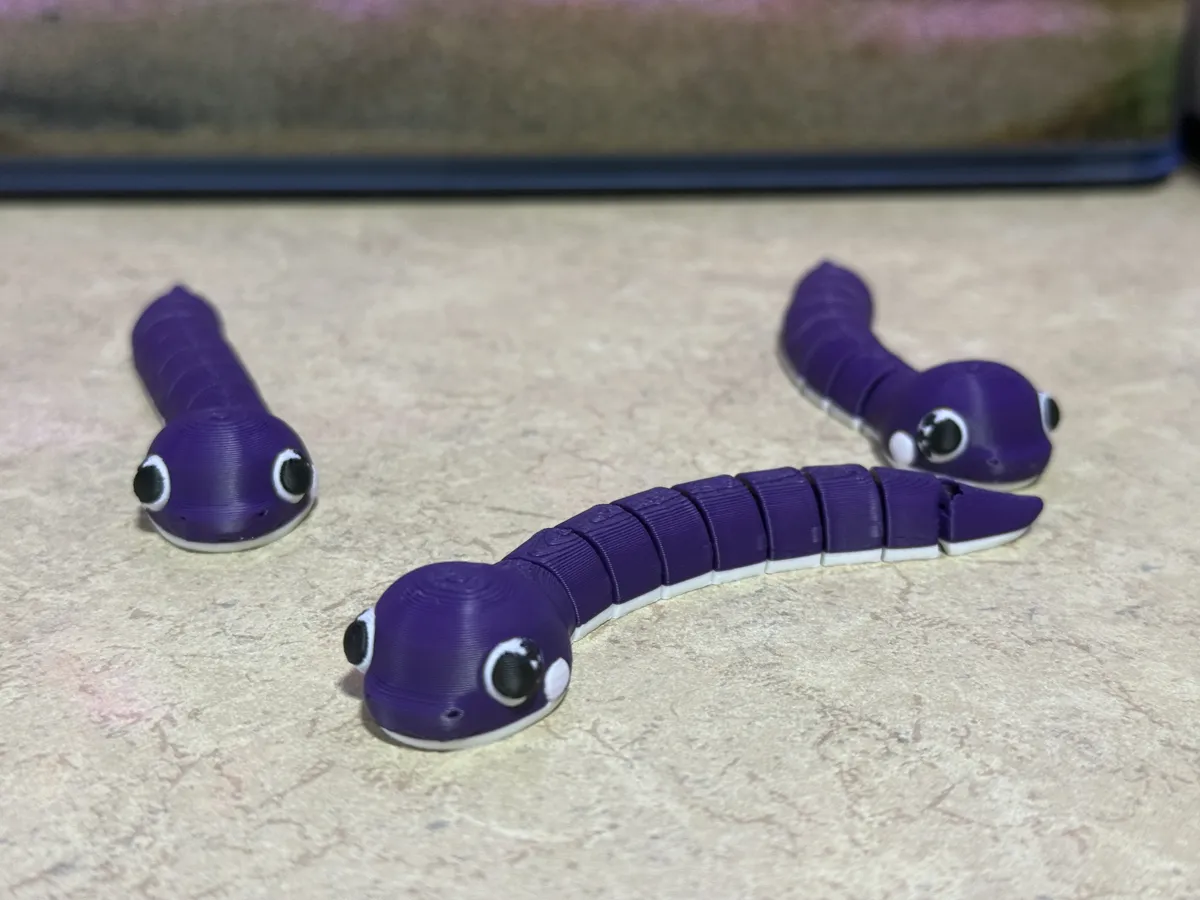 Flexi Mini Snake, photo 4 of 4 - Flexi Mini Snake Fidget & Sensory Toys