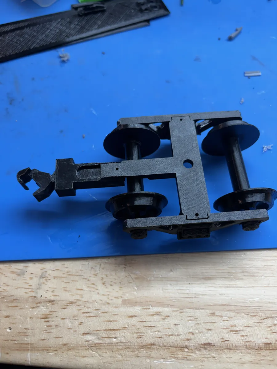 G Scale Truck and V2 Wheel, photo 2 of 4 - G Scale Truck and V2 Wheel Hobby & DIY