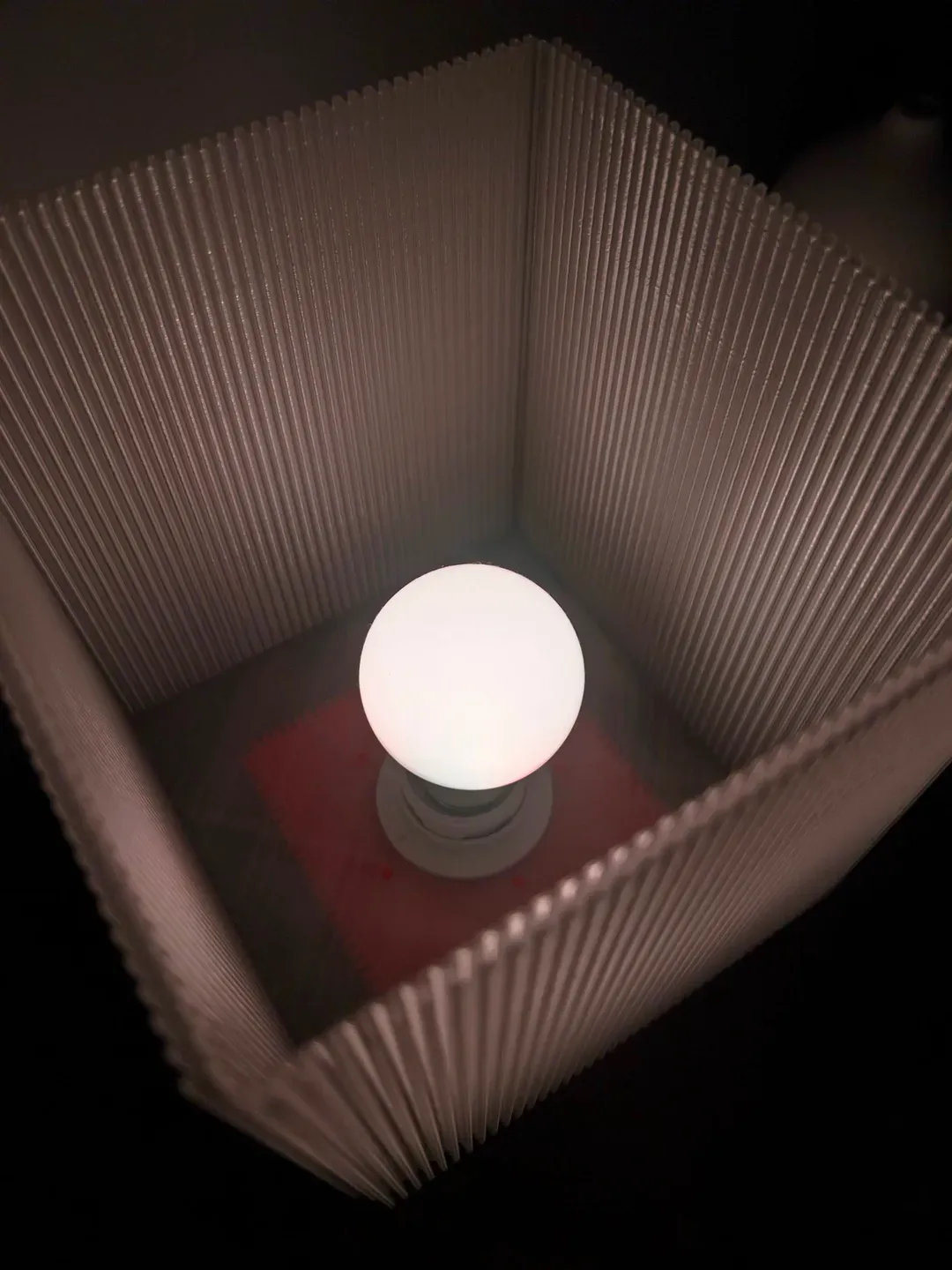 Cube ribbed table lamp, photo 4 of 4 - Cube ribbed table lamp Lamps & Lighting