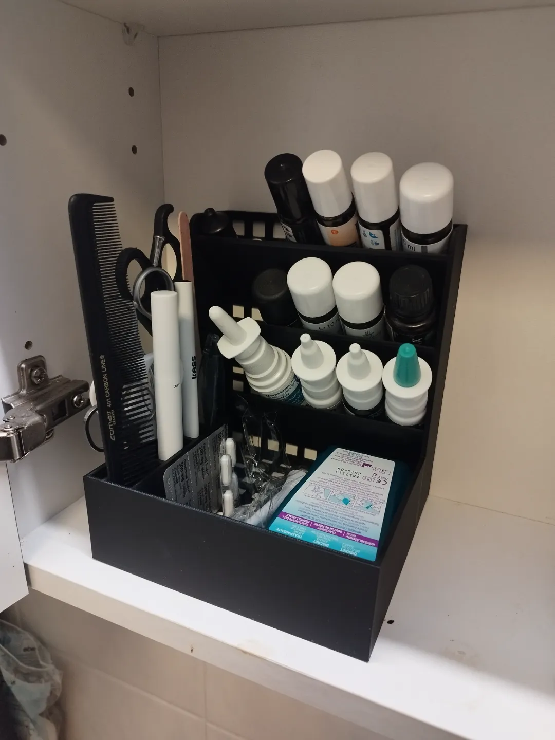 bathroom organizer