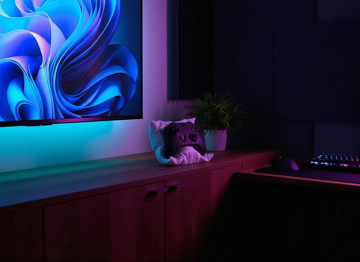 Xbox controller pillow stand, photo 4 of 4 - Xbox controller pillow stand Gaming Accessories