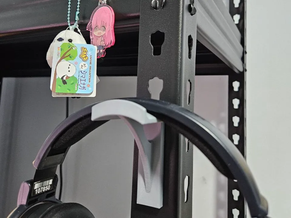 Rack mounted headphone stand - Organizers, in stock in India