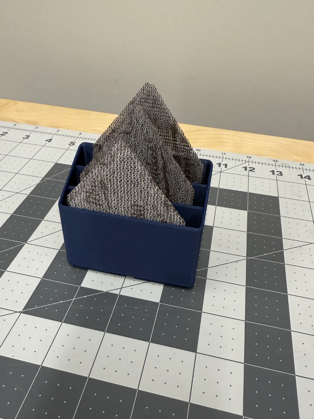 Gridfinity 2x1, 3 Tier, Sandpaper holder, photo 2 of 4 - Gridfinity 2x1, 3 Tier, Sandpaper holder Storage & Organisation