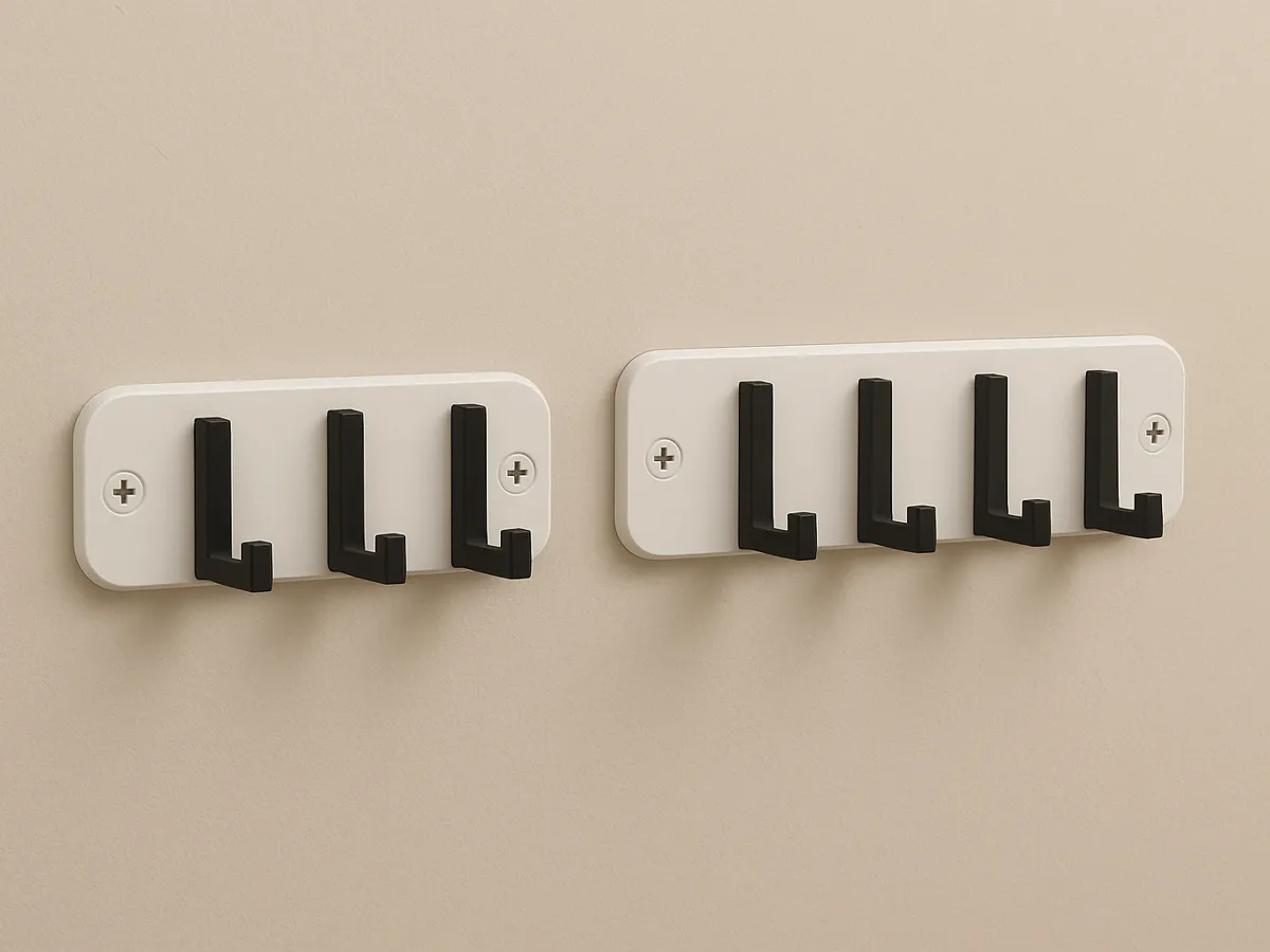 SIMPLE key/clothes hanger
