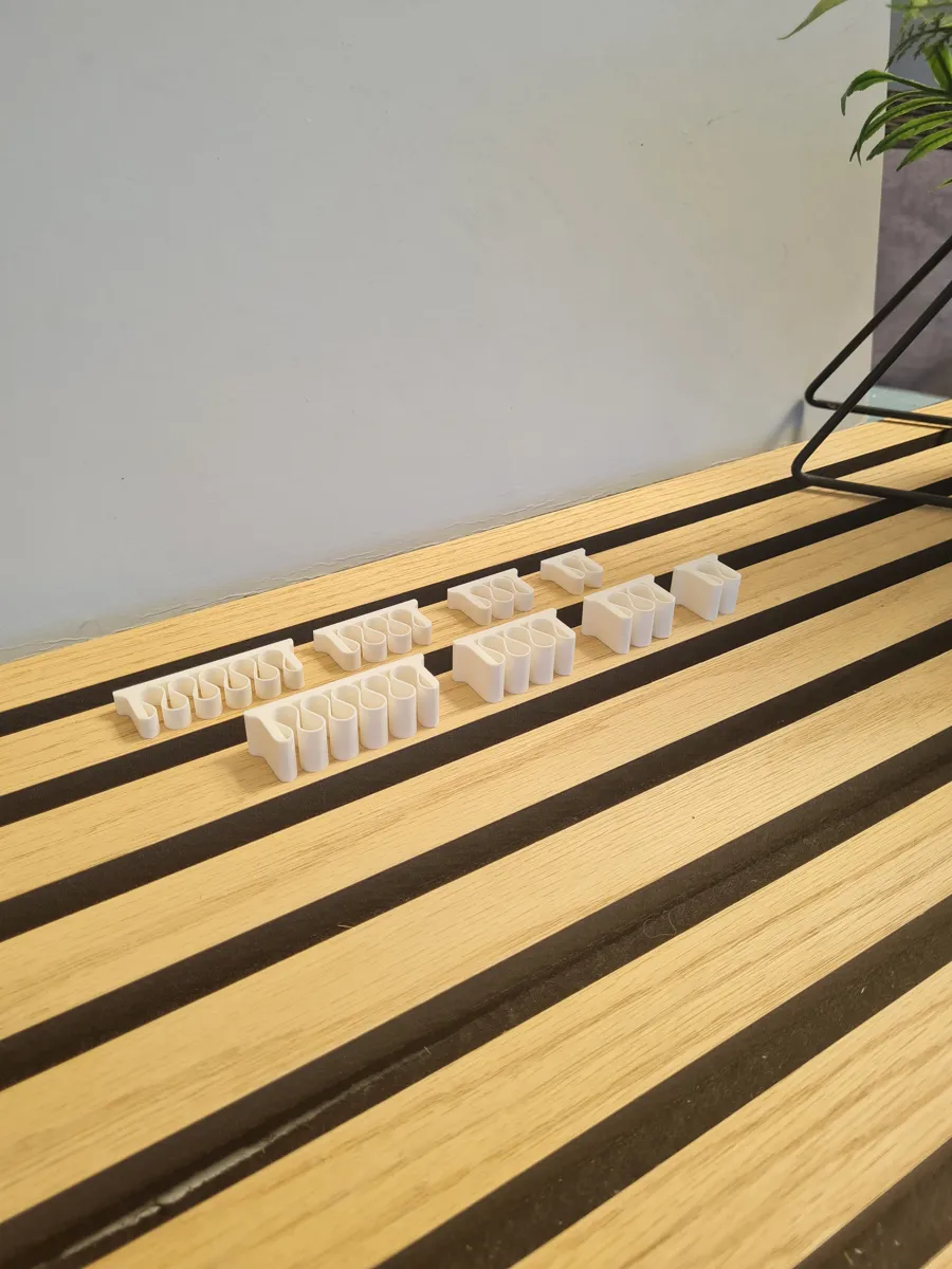 Universal Cable Organiser Set, 1X, 2X, 3X & 5X, photo 3 of 4 - Universal Cable Organiser Set, 1X, 2X, 3X & 5X Mobile & Device Accessories