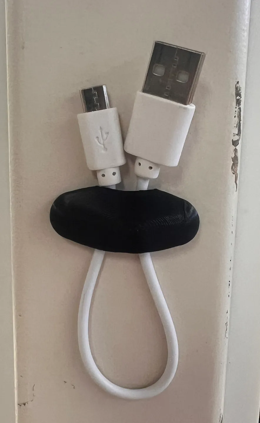 Magnetic Cable Clip