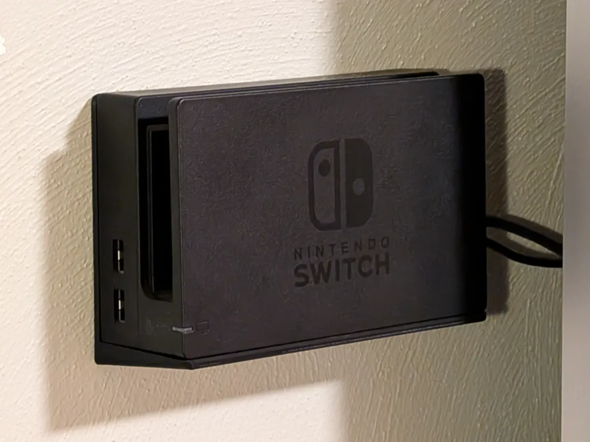 Minimalistic Low Profile Switch Dock Wall mount