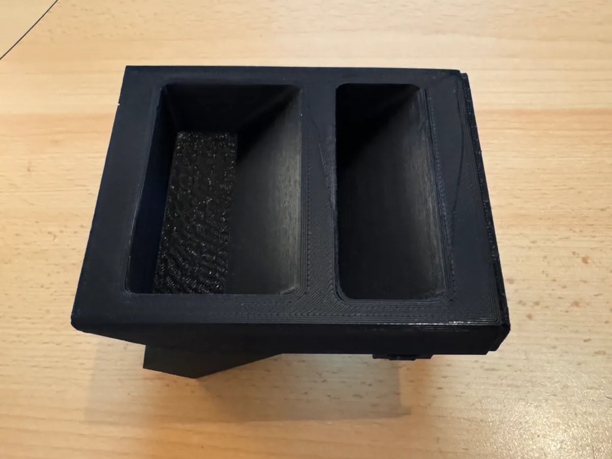E46 wireless charger center console