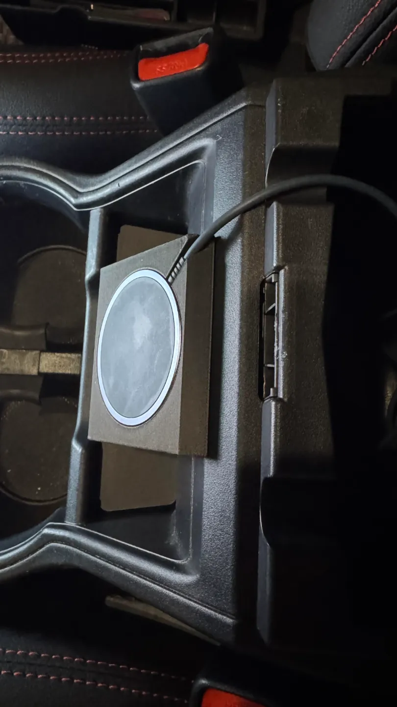 Subaru Forester MagSafe Charger Mount, photo 4 of 4 - Subaru Forester MagSafe Charger Mount Hobby & DIY