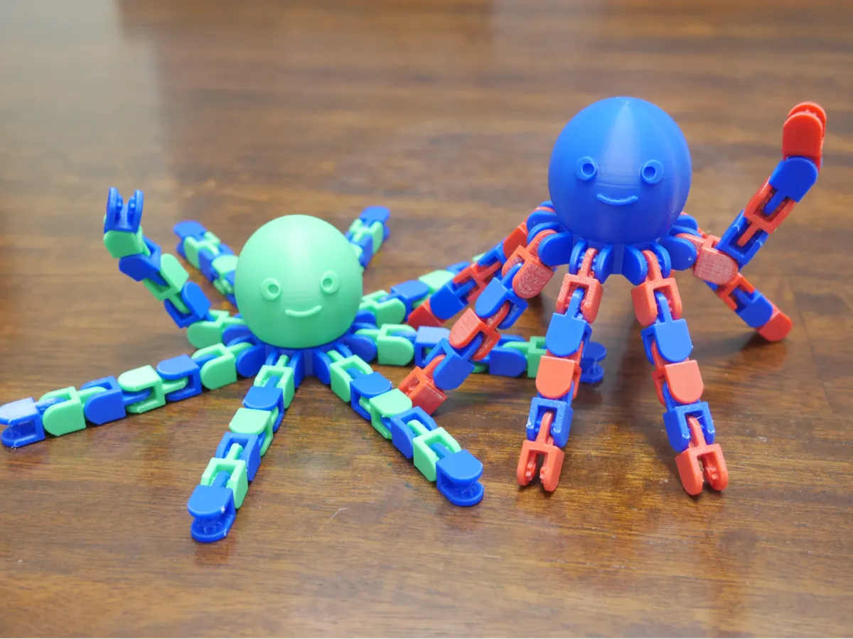 Click Hinge Articulated and Spinning Octopus - Articulated Sea Creatures, in stock
