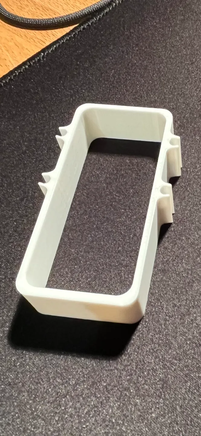 MacBook 70W Adapter cable organizer, photo 2 of 4 - MacBook 70W Adapter cable organizer Hobby & DIY