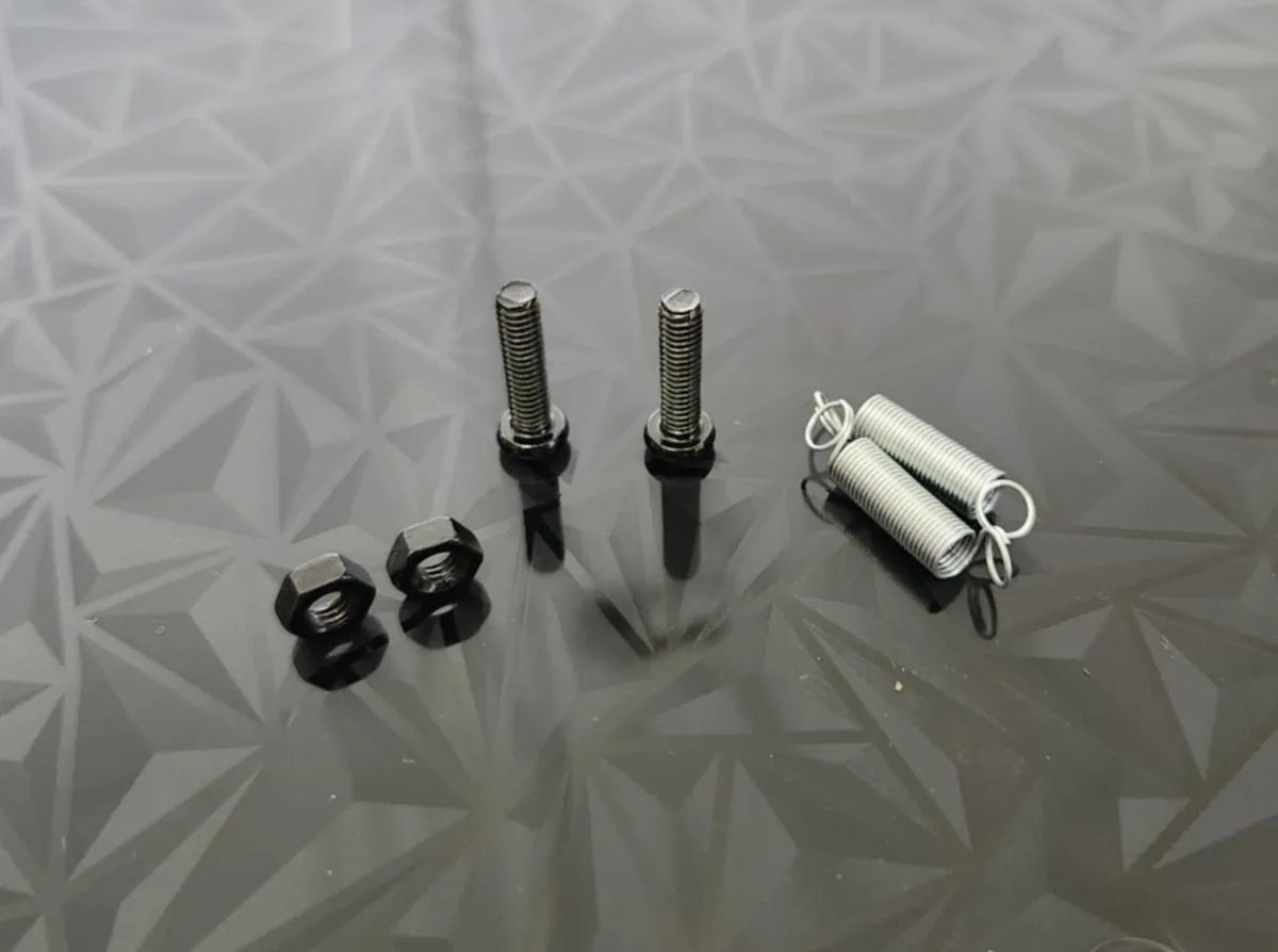 Fanatec F1 Wheel Phone Mount, photo 3 of 4 - Fanatec F1 Wheel Phone Mount Hobby & DIY