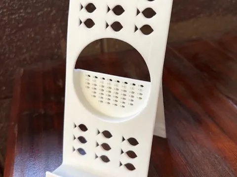 Fish phone magnetic charger stand - Office, in stock in India