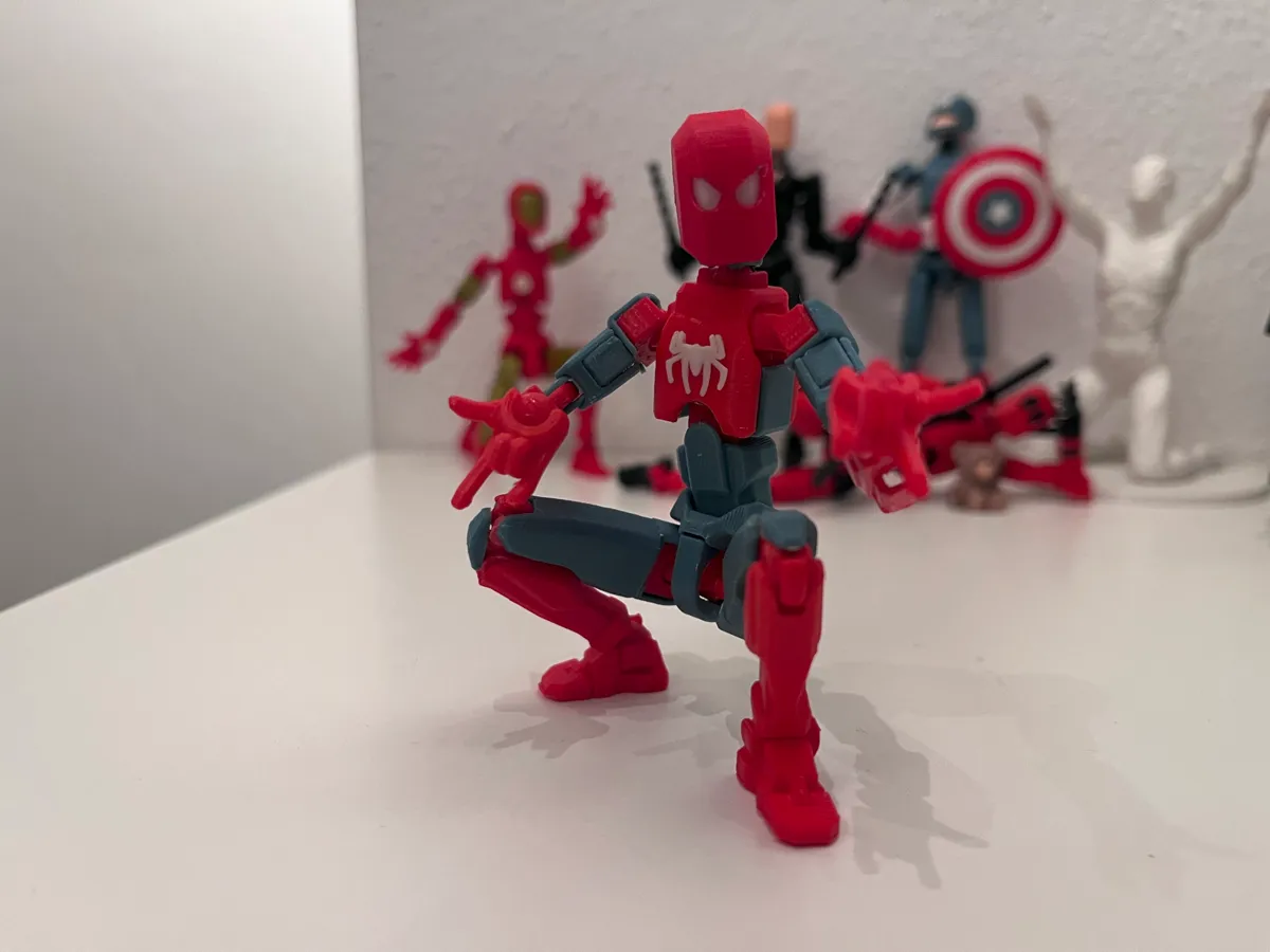 DUMMY 13 goes to COMIC CON - Spider-Man