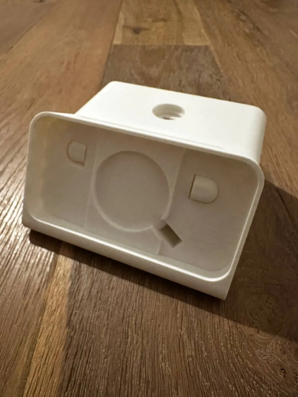 iPhone StandBy Dock with Watch Charger, photo 4 of 4 - iPhone StandBy Dock with Watch Charger Hobby & DIY