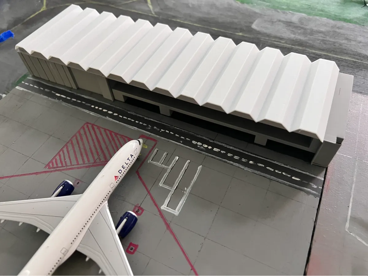 1 to 400 scale Model Airport - Other Hobby & DIY, in stock in India