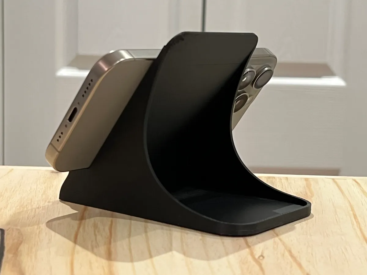 iPhone Stand with Landscape Support, photo 3 of 4 - iPhone Stand with Landscape Support Hobby & DIY