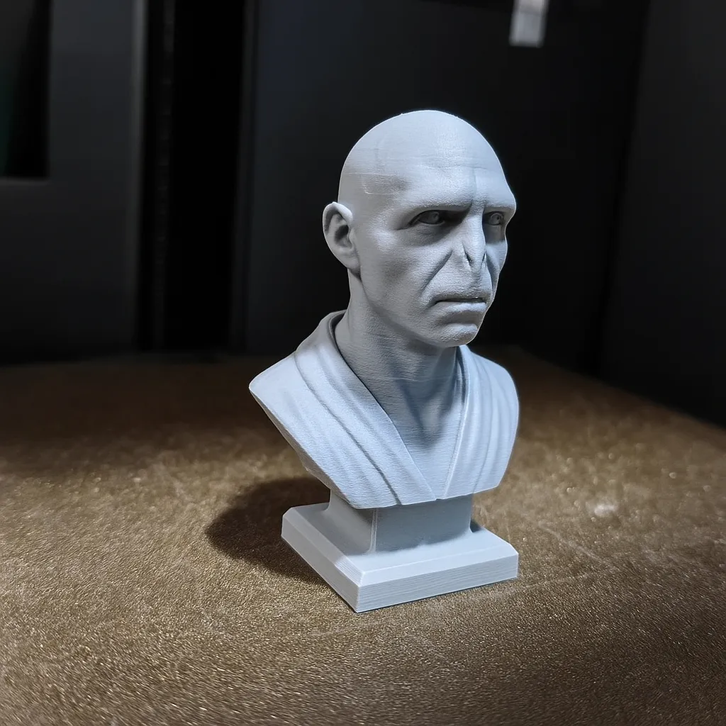 Voldemort Statue