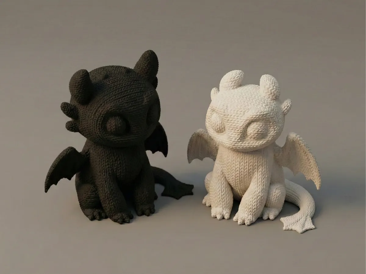 Knitted Night & Light Fury Keychains