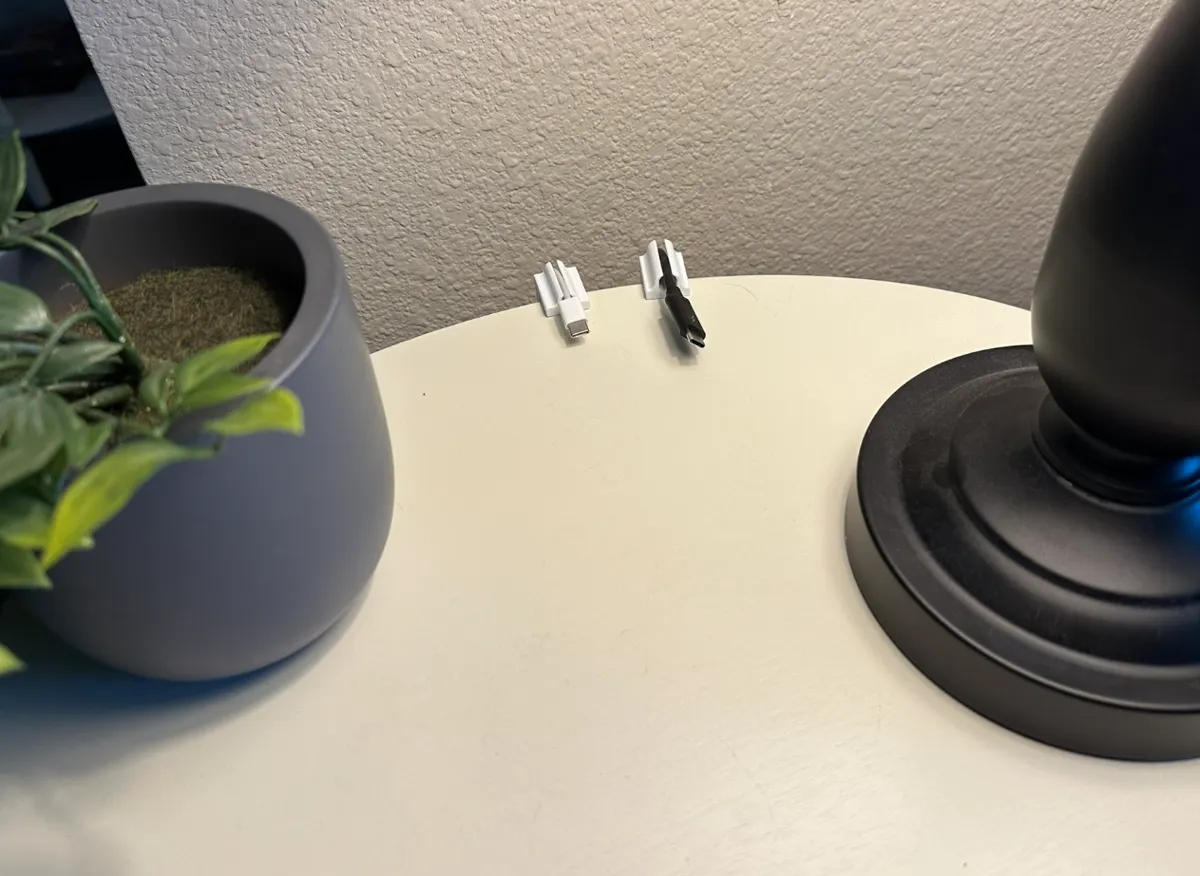 Cable Clip Mount, photo 3 of 4 - Cable Clip Mount Mobile & Device Accessories