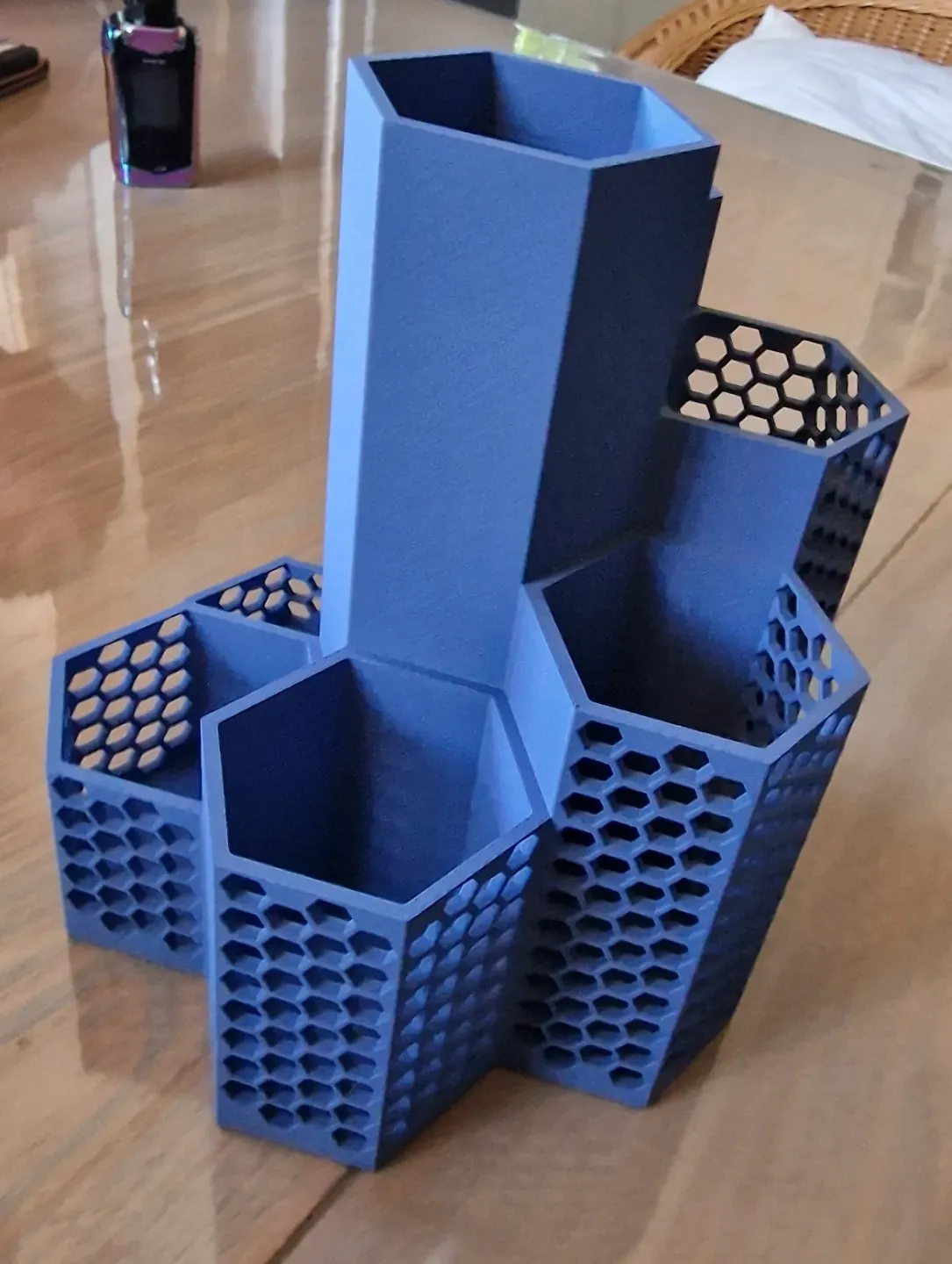 Pen holder by dirk