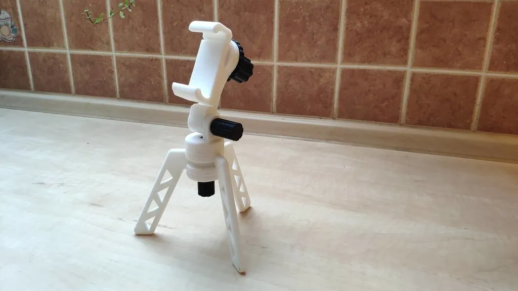 Universal Mobile Phone Tripod Mount - Gadgets, in stock in India