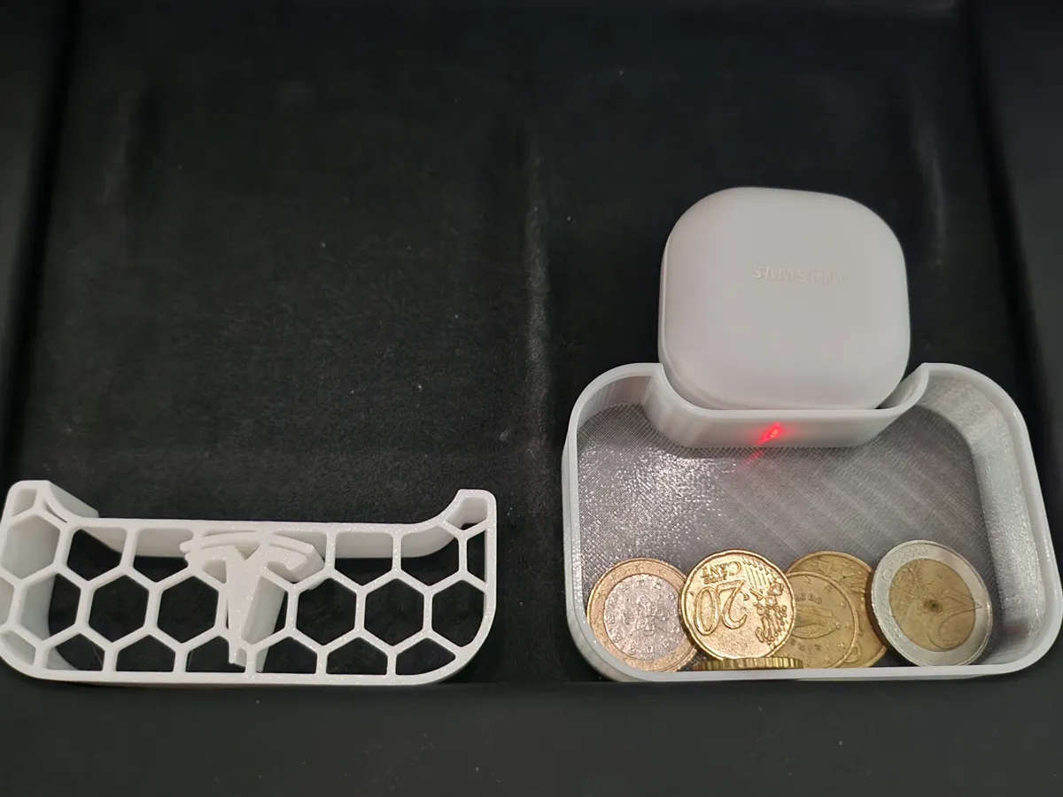 Tesla wireless charger spacer for earbud cases, photo 3 of 3 - Tesla wireless charger spacer for earbud cases Hobby & DIY