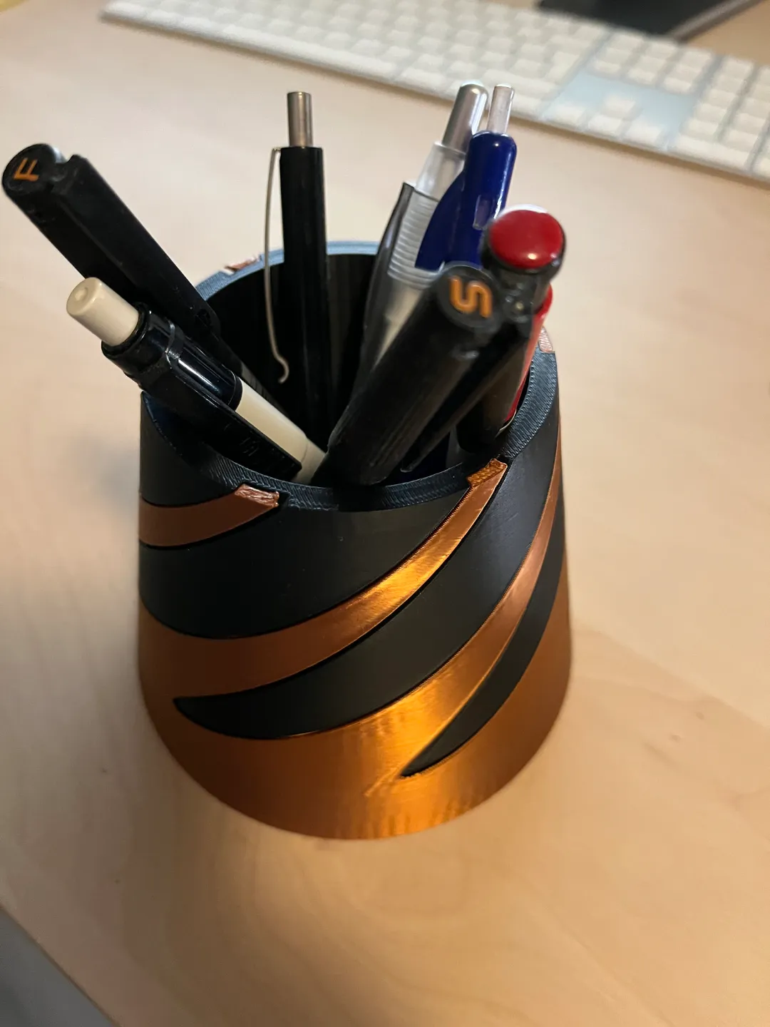 desk pen organizer, photo 2 of 4 - desk pen organizer Desk & Office