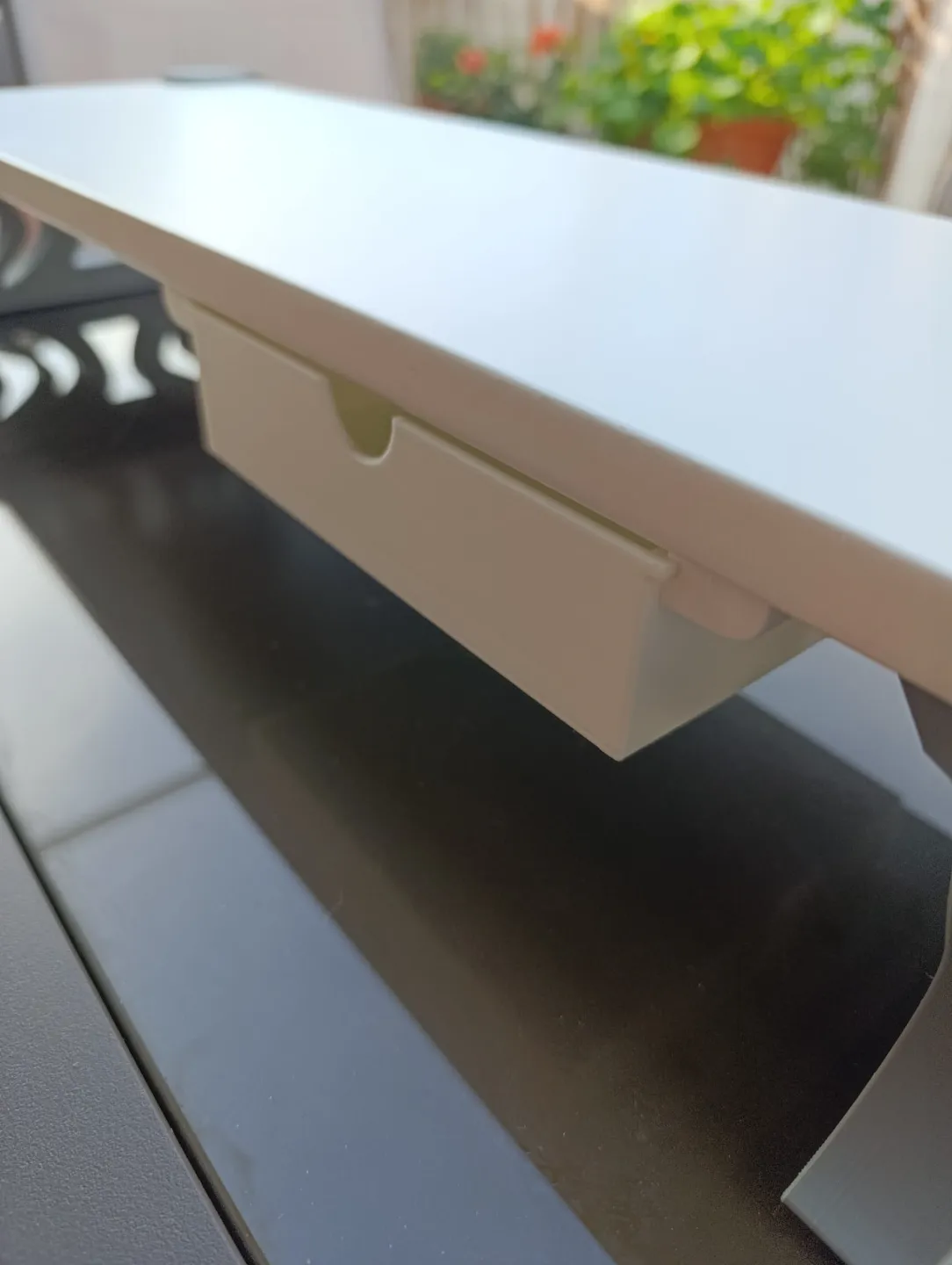Monitor riser/stand drawer, photo 4 of 4 - Monitor riser/stand drawer Tools