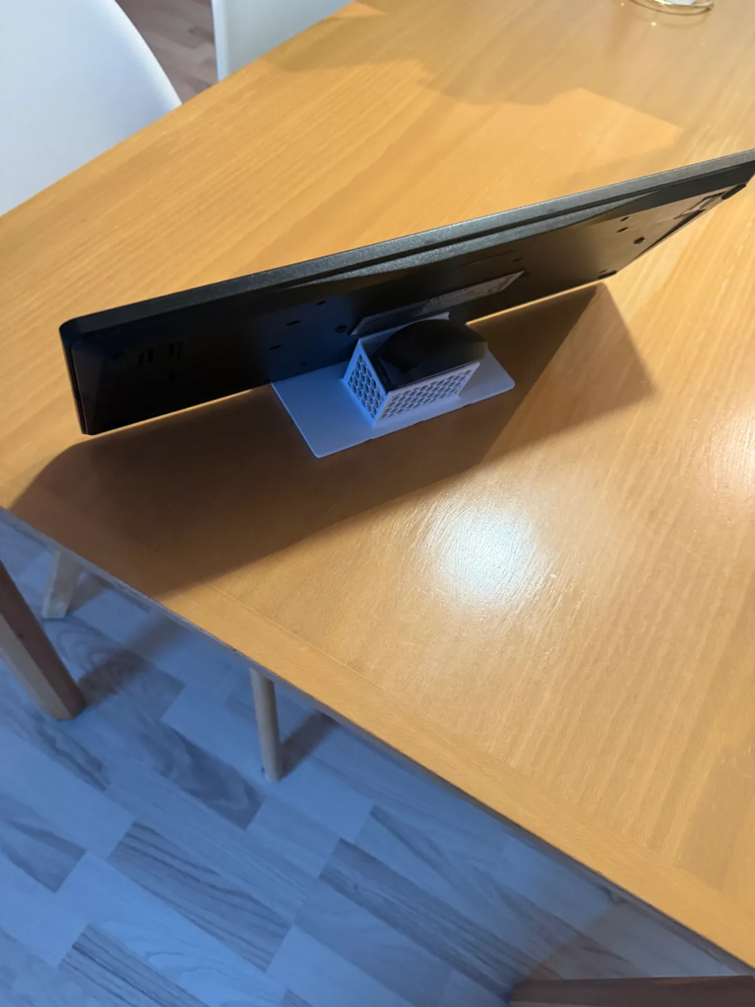 gridfinity keyboard and mouse stand 2.0, photo 3 of 4 - gridfinity keyboard and mouse stand 2.0 Mobile & Device Accessories
