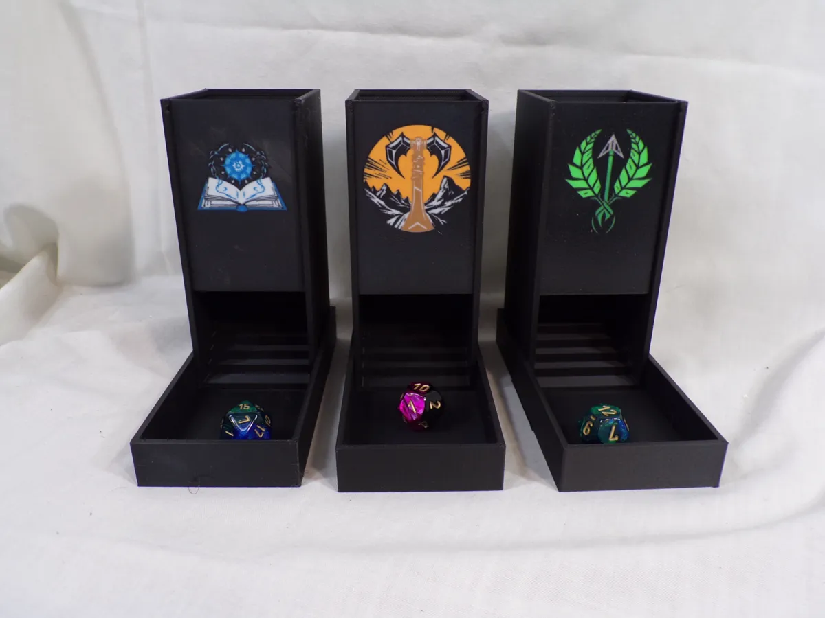 Dungeons & Dragons Class Dice Tower & Storage, photo 4 of 4 - Dungeons & Dragons Class Dice Tower & Storage Board Games & Tabletop