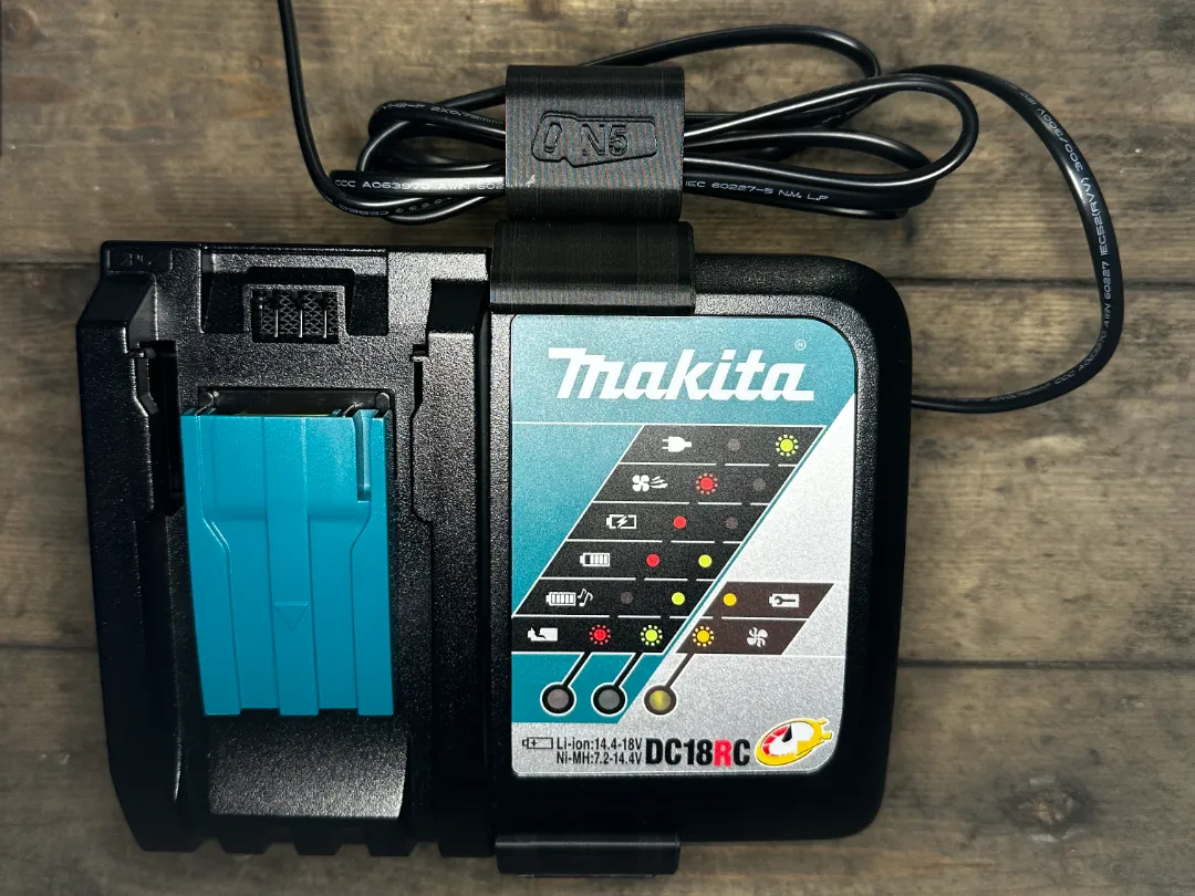 Makita DC18RC Charger Holder Cable Organisation