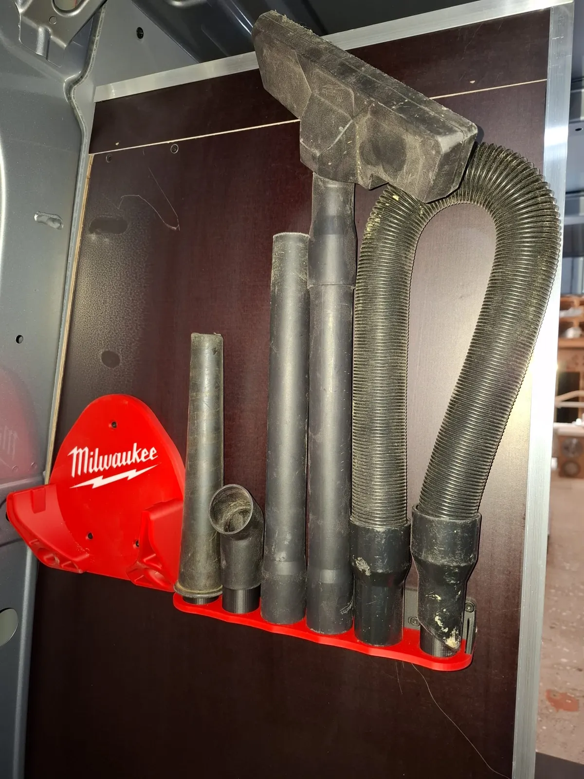 Milwaukee M18 0882-20 Vacuum Accessory Wall Holder, photo 2 of 4 - Milwaukee M18 0882-20 Vacuum Accessory Wall Holder Tools