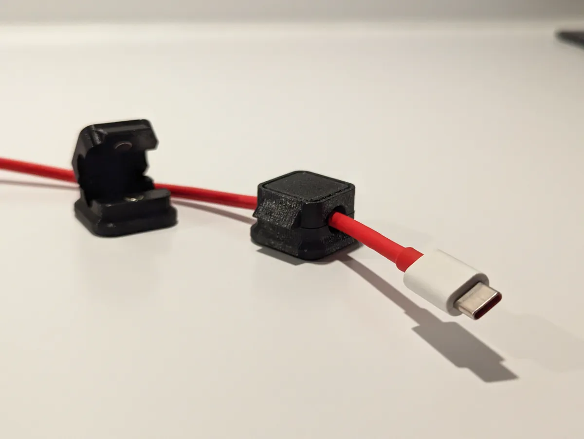 Magnetic Cable Clips - Snap Fit, photo 2 of 4 - Magnetic Cable Clips - Snap Fit Mobile & Device Accessories