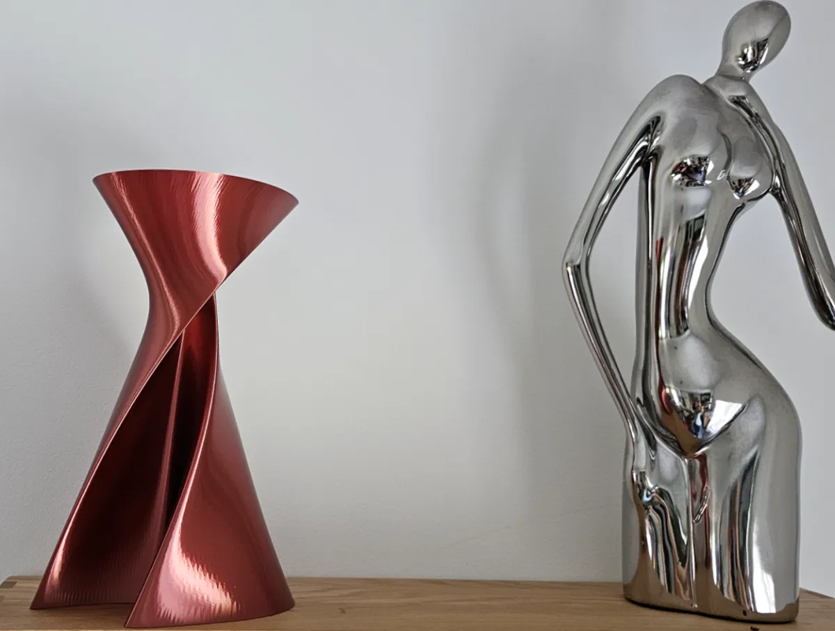 Twist vase