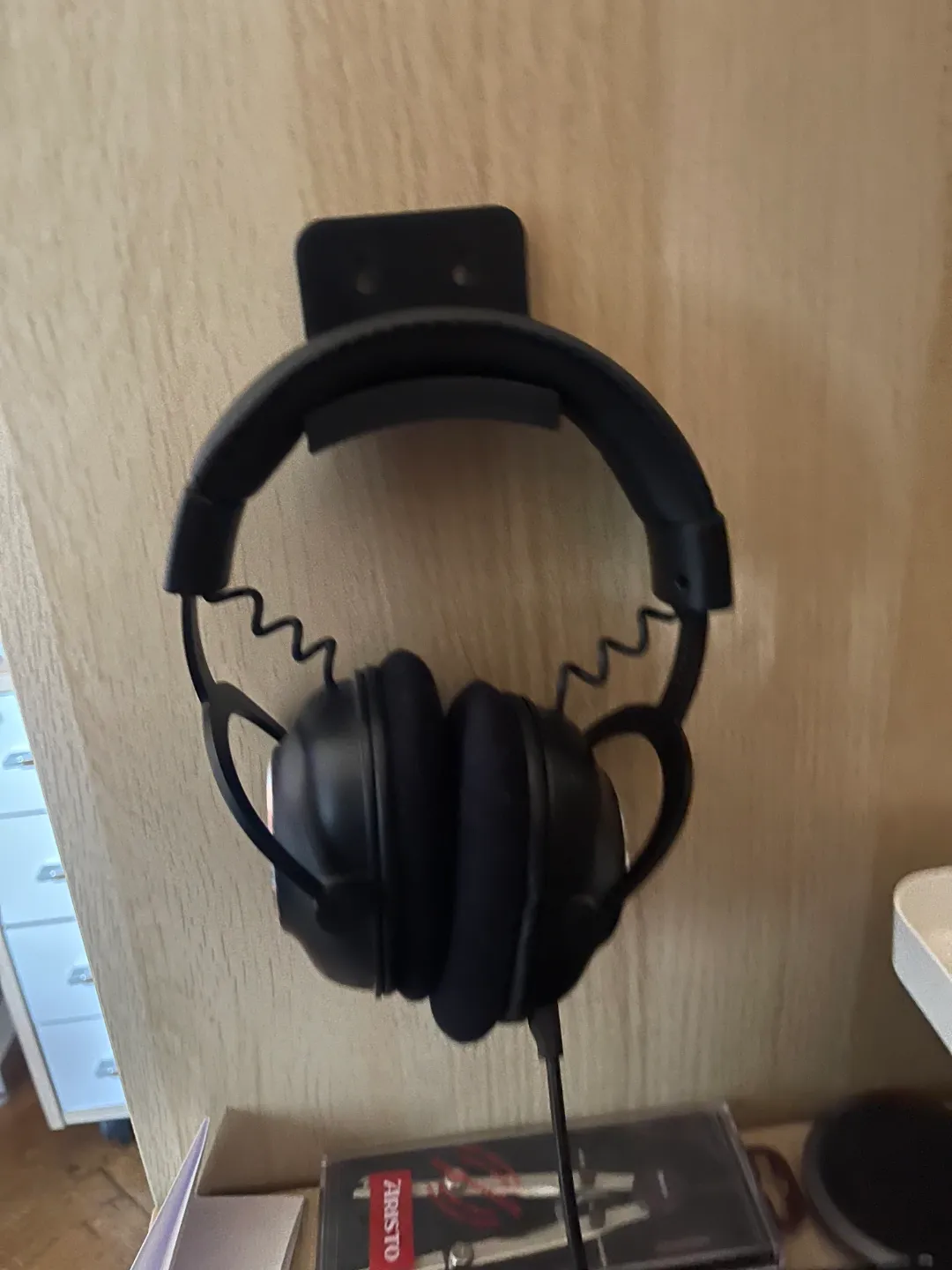 Headset Side Holder, photo 4 of 4 - Headset Side Holder Mobile & Device Accessories