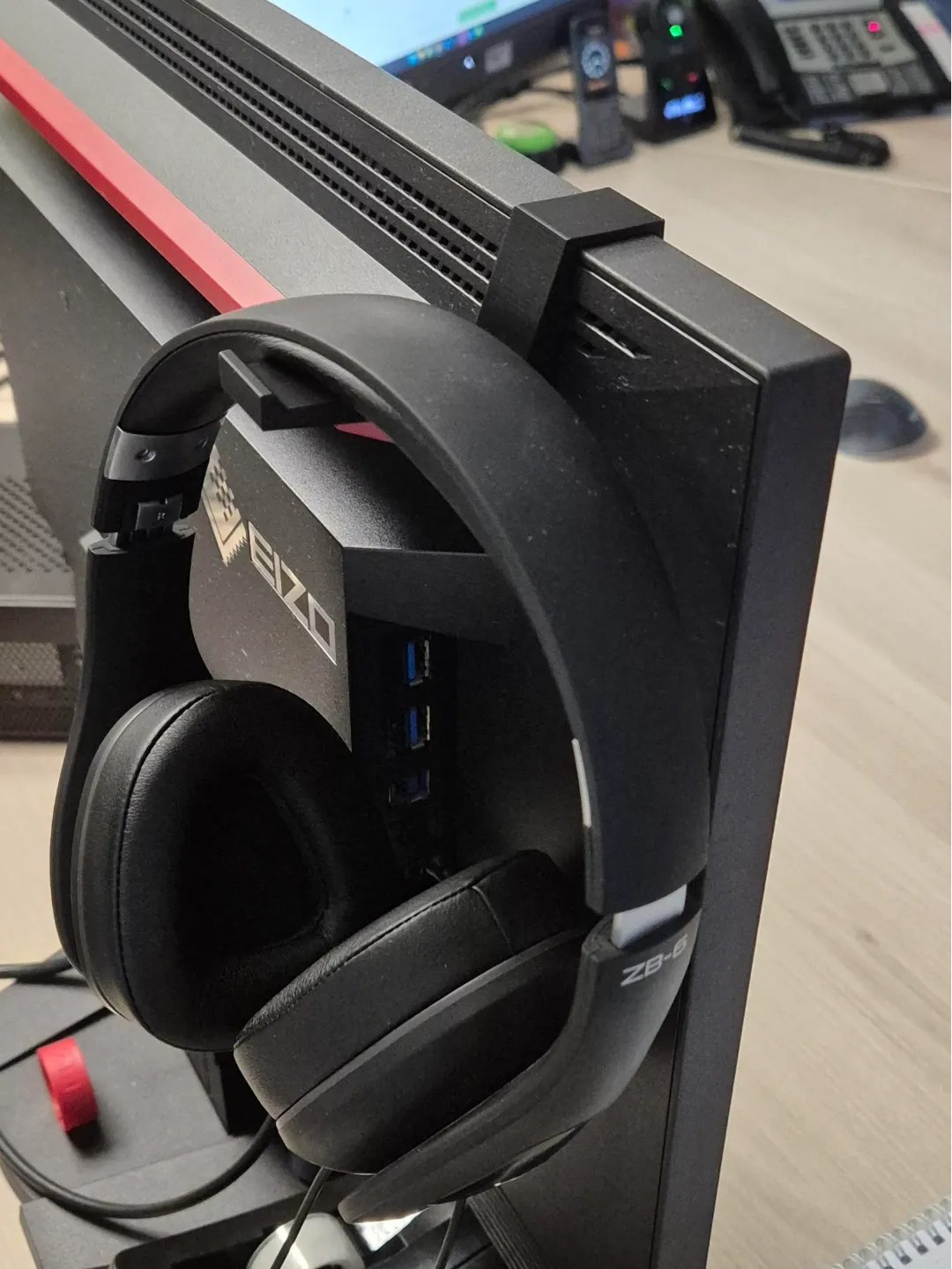Headset holder for EIZO monitor - Home Accents, in stock in India