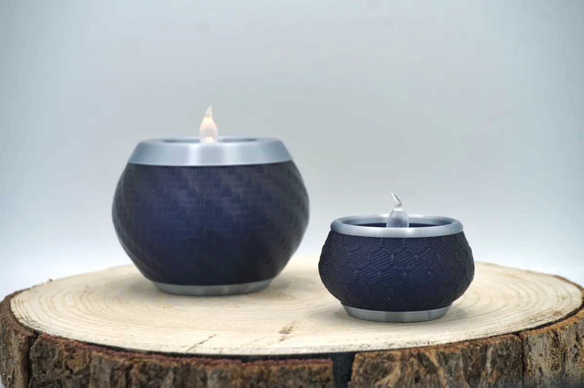 Elegant Tealight Holder Set In Carbon Look, photo 4 of 4 - Elegant Tealight Holder Set In Carbon Look Home Decor Items