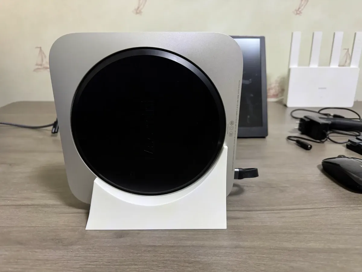 Mac mini 2023（M1/M2/M1 pro/M2 pro）主机支架, photo 4 of 4 - Mac mini 2023（M1/M2/M1 pro/M2 pro）主机支架 Mobile & Device Accessories