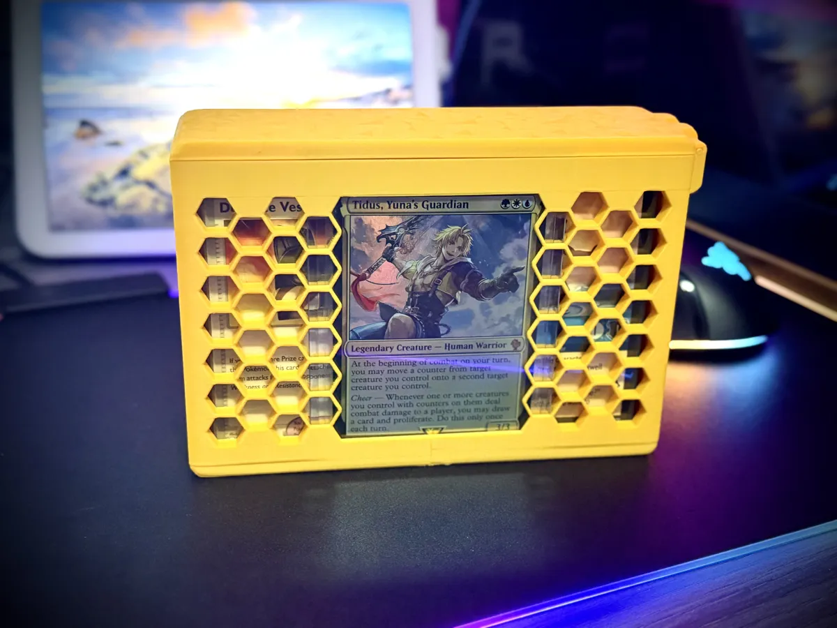 Slim Dual Deck Box, Holds 2 Decks or 60 Sleeved, photo 3 of 4 - Slim Dual Deck Box, Holds 2 Decks or 60 Sleeved Board Games & Tabletop