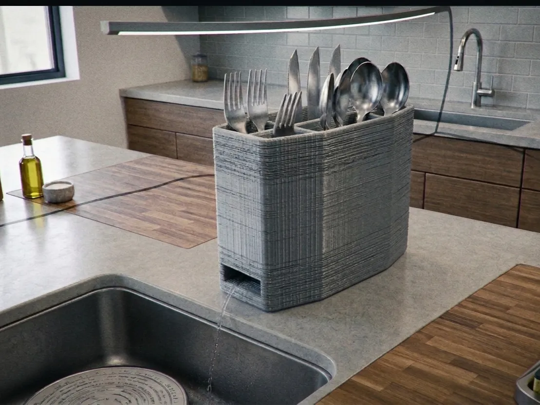 Self-Draining Cutlery Organizer