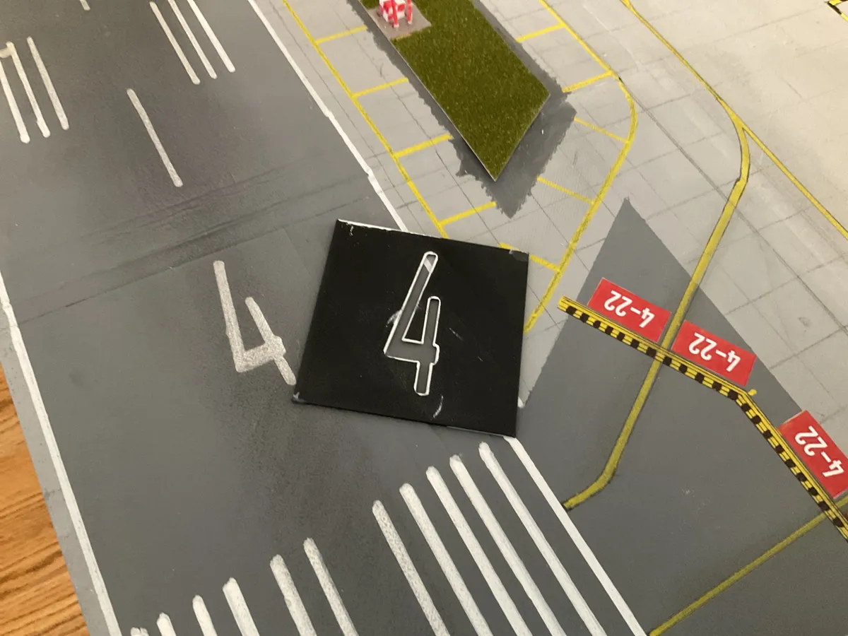 1:400 FAA Runway Marking Stencil (heading 4-22), photo 4 of 4 - 1:400 FAA Runway Marking Stencil (heading 4-22) Art & Craft Supplies