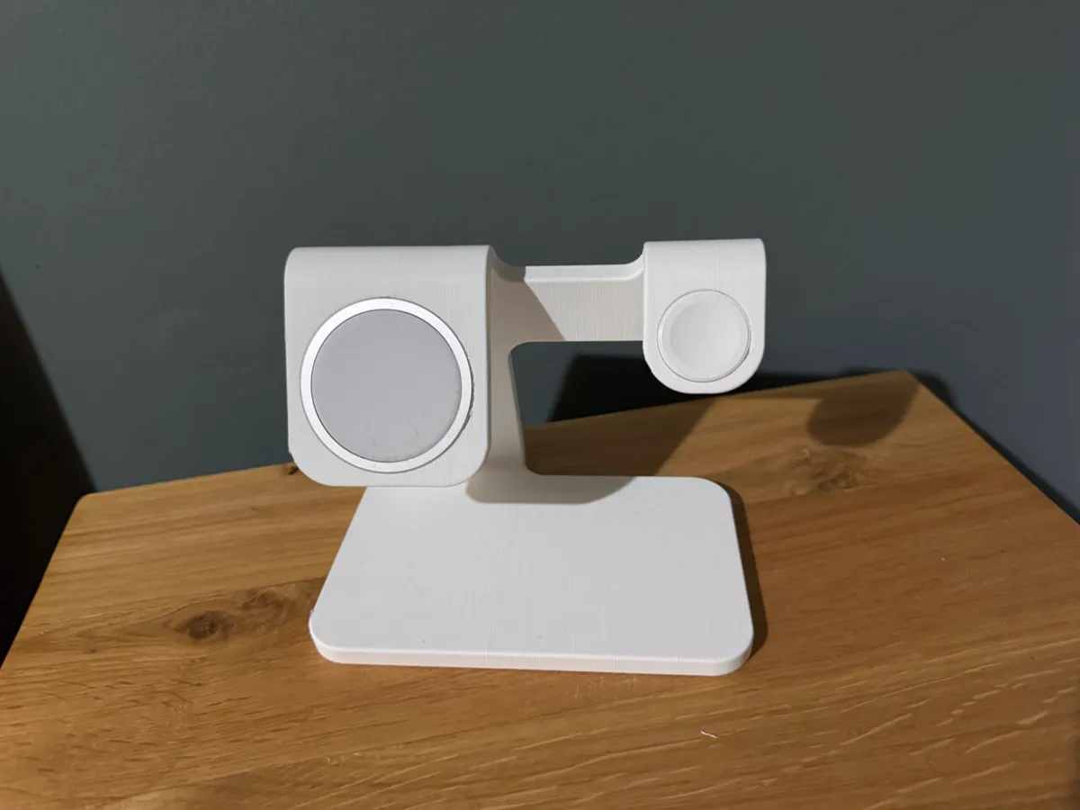 MagSafe Phone and Apple Watch Stand, photo 3 of 4 - MagSafe Phone and Apple Watch Stand Household