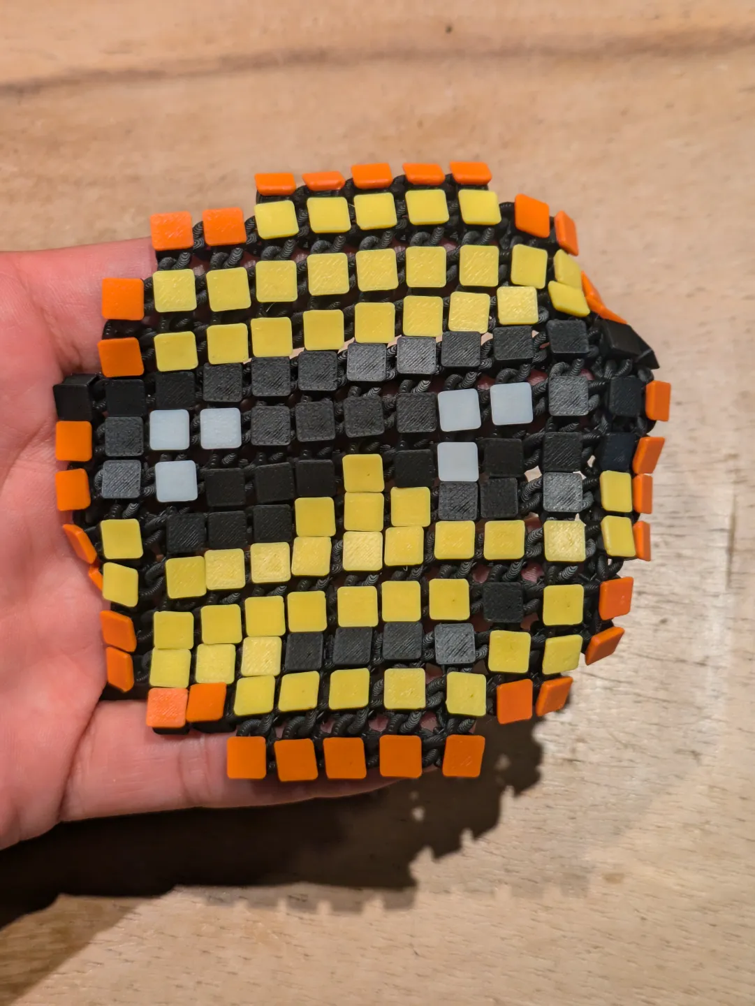 Chainmail fabric fidget toy emoji, photo 3 of 3 - Chainmail fabric fidget toy emoji Art